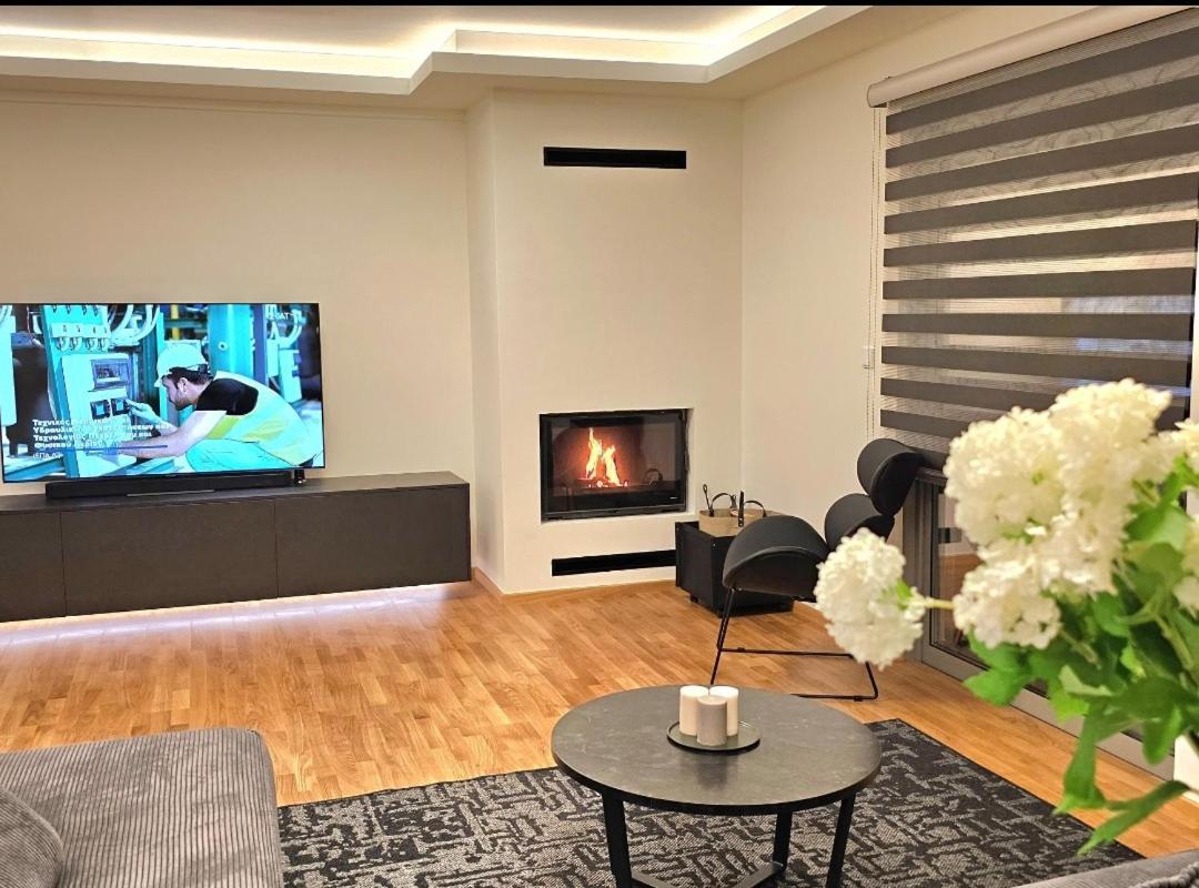 Filothei Luxury Apartment 110M2 Афіни Екстер'єр фото